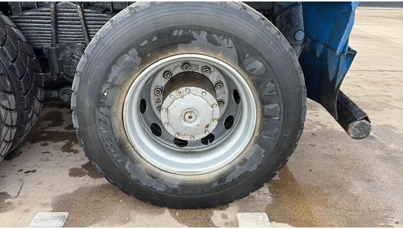 Camião basculante MAN 35.414 (6 CYLINDER / 8X6 / BIG AXLES / STEEL SUSP. / LAMES / GRAND PONT): foto 20