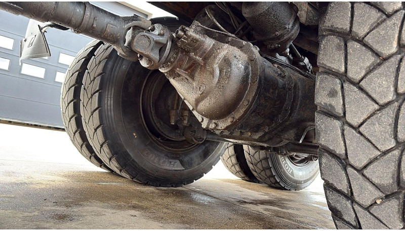 Camião basculante MAN 35.414 (6 CYLINDER / 8X6 / BIG AXLES / STEEL SUSP. / LAMES / GRAND PONT): foto 19