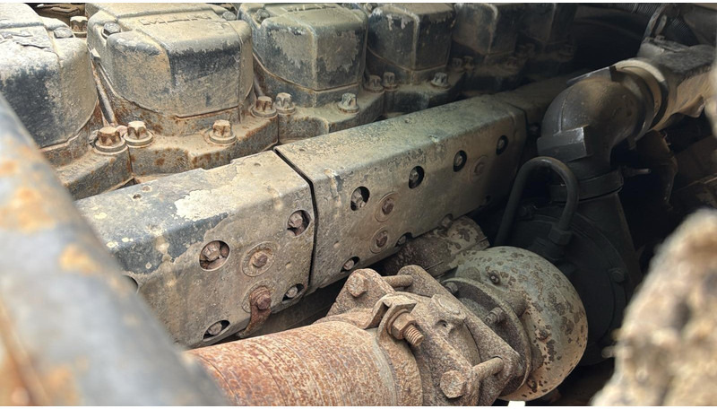 Camião basculante MAN 35.414 (6 CYLINDER / GOOD CONDITION / 8X4 / BIG AXLE / STEEL SUSP.): foto 19 Camião basculante MAN 35.414 (6 CYLINDER / GOOD CONDITION / 8X4 / BIG AXLE / STEEL SUSP.): foto 19