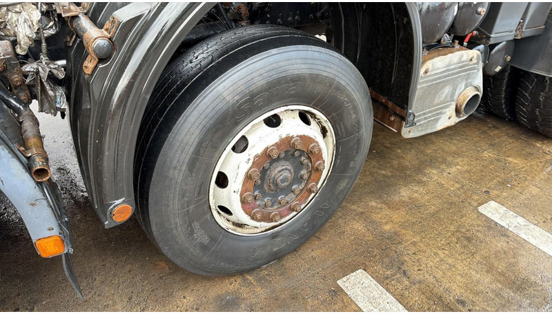 Leasing de MAN 41.414 (BIG AXLES / 41 TONS / GRAND PONT / LAMES / 6 CYLINDER) MAN 41.414 (BIG AXLES / 41 TONS / GRAND PONT / LAMES / 6 CYLINDER): foto 13 Leasing de MAN 41.414 (BIG AXLES / 41 TONS / GRAND PONT / LAMES / 6 CYLINDER) MAN 41.414 (BIG AXLES / 41 TONS / GRAND PONT / LAMES / 6 CYLINDER): foto 13