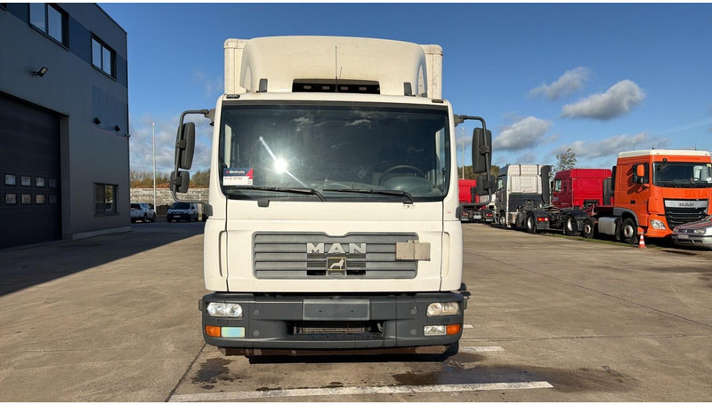 Leasing de MAN TGL 8.180 (MANUAL GEARBOX / BOITE MANUELLE / CAMION BELGE / BELGIAN TRUCK) MAN TGL 8.180 (MANUAL GEARBOX / BOITE MANUELLE / CAMION BELGE / BELGIAN TRUCK): foto 6 Leasing de MAN TGL 8.180 (MANUAL GEARBOX / BOITE MANUELLE / CAMION BELGE / BELGIAN TRUCK) MAN TGL 8.180 (MANUAL GEARBOX / BOITE MANUELLE / CAMION BELGE / BELGIAN TRUCK): foto 6