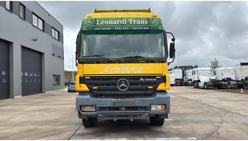 Mercedes-Benz ACTROS 2640 (EPS / LAMES / GRAND PONT / 6X4 / 3 PEDALES) - Camião basculante: foto 2 Mercedes-Benz ACTROS 2640 (EPS / LAMES / GRAND PONT / 6X4 / 3 PEDALES) - Camião basculante: foto 2