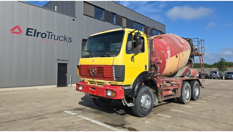 Mercedes-Benz SK 2527 (MALAXEUR / MIXER / POSSIBLE COMME CHASSIS / 6X4 / LAMES / GRAND PONT) - Camião betoneira: foto 1 Mercedes-Benz SK 2527 (MALAXEUR / MIXER / POSSIBLE COMME CHASSIS / 6X4 / LAMES / GRAND PONT) - Camião betoneira: foto 1