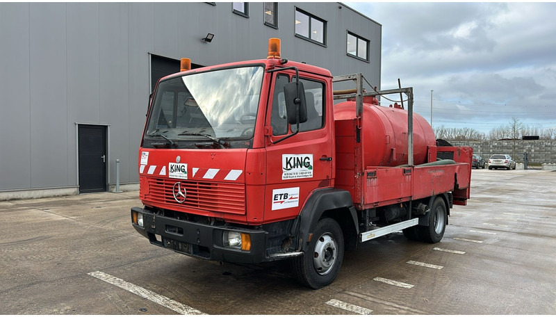 Mercedes-Benz SK 814 (VIDANGEUR / VACUUM / AUXILAIRY / SPER / STEEL SUSP. / LAMES) - Caminhão limpa fossa: foto 1 Mercedes-Benz SK 814 (VIDANGEUR / VACUUM / AUXILAIRY / SPER / STEEL SUSP. / LAMES) - Caminhão limpa fossa: foto 1