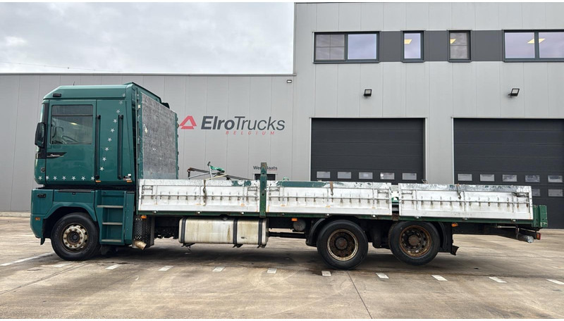 Camião de caixa aberta/ Plataforma Renault AE 440 Magnum E-tech (BOITE MANUELLE / MANUAL GEARBOX / 6X2): foto 7