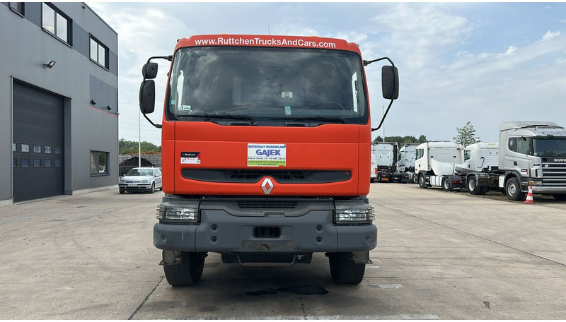 Renault Kerax 370 (GRAND PONT / LAMES / PROPRE / BOITE MANUELLE / STEEL SUSP.) - Camião chassi: foto 5 Renault Kerax 370 (GRAND PONT / LAMES / PROPRE / BOITE MANUELLE / STEEL SUSP.) - Camião chassi: foto 5