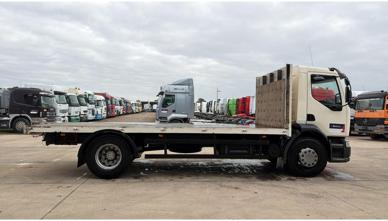 Renault Midlum 270 (18 TONNES / BOITE MANUELLE / MANUAL GEARBOX / GOOD CONDITION) - Camião de caixa aberta/ Plataforma: foto 4 Renault Midlum 270 (18 TONNES / BOITE MANUELLE / MANUAL GEARBOX / GOOD CONDITION) - Camião de caixa aberta/ Plataforma: foto 4