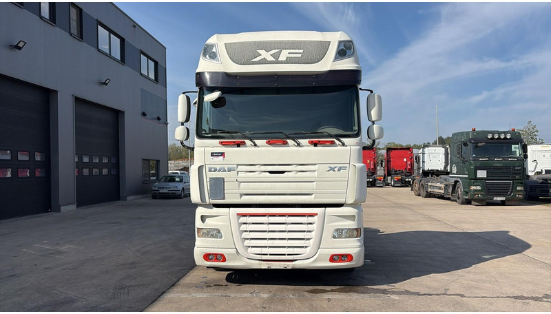 DAF 105 XF 410 (BOITE MANUELLE / MANUAL GEARBOX) - Tractor: foto 2 DAF 105 XF 410 (BOITE MANUELLE / MANUAL GEARBOX) - Tractor: foto 2