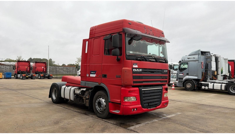 DAF XF 105.460 (BOITE MANUELLE / MANUAL GEARBOX) - Tractor: foto 2 DAF XF 105.460 (BOITE MANUELLE / MANUAL GEARBOX) - Tractor: foto 2