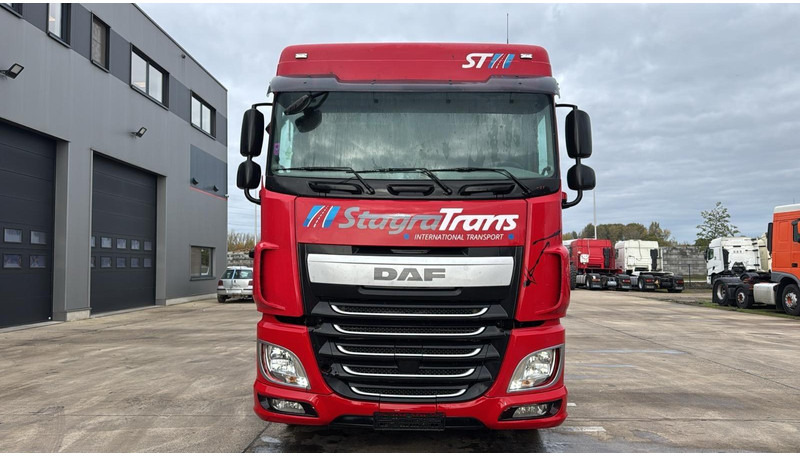 DAF XF 460 (BOITE MANUELLE / MANUAL GEARBOX) - Tractor: foto 2 DAF XF 460 (BOITE MANUELLE / MANUAL GEARBOX) - Tractor: foto 2