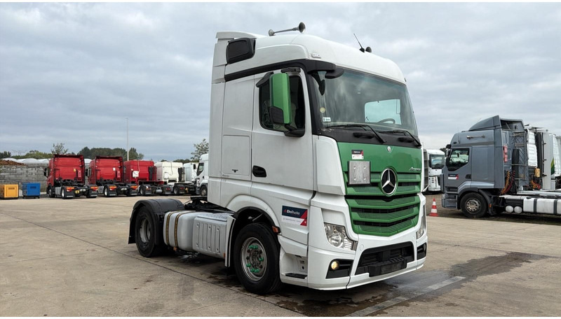 Mercedes-Benz Actros 1845 (GOOD CONDITION / PARFAIT ETAT / AIRCO / MP4) - Tractor: foto 2 Mercedes-Benz Actros 1845 (GOOD CONDITION / PARFAIT ETAT / AIRCO / MP4) - Tractor: foto 2