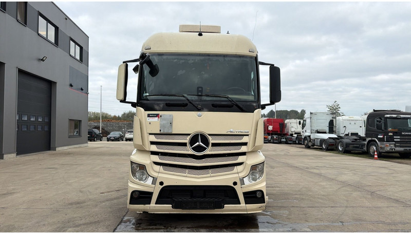 Mercedes-Benz Actros 1845 (PTO / PERFECT CONDITION / POMPE HYDRAULIQUE) - Tractor: foto 3 Mercedes-Benz Actros 1845 (PTO / PERFECT CONDITION / POMPE HYDRAULIQUE) - Tractor: foto 3