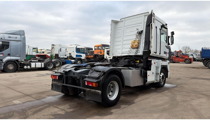 Renault Magnum 400 (BOITE MANUELLE / MANUAL GEARBOX) - Tractor: foto 4 Renault Magnum 400 (BOITE MANUELLE / MANUAL GEARBOX) - Tractor: foto 4