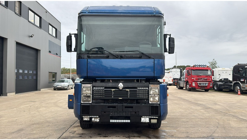 Renault Magnum 430 (POMPE MANUELLE / MANUAL PUMP / BOITE MANUELLE / MANUAL GEARBOX) - Tractor: foto 2 Renault Magnum 430 (POMPE MANUELLE / MANUAL PUMP / BOITE MANUELLE / MANUAL GEARBOX) - Tractor: foto 2