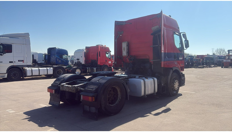Renault Premium 420 (BOITE MANUELLE / MANUAL GEARBOX) - Tractor: foto 5 Renault Premium 420 (BOITE MANUELLE / MANUAL GEARBOX) - Tractor: foto 5