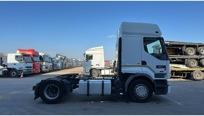 Renault Premium 420 (TRES PROPRE / PARFAIT ETAT / BOITE MANUELLE / MANUAL GEARBOX) - Tractor: foto 2 Renault Premium 420 (TRES PROPRE / PARFAIT ETAT / BOITE MANUELLE / MANUAL GEARBOX) - Tractor: foto 2