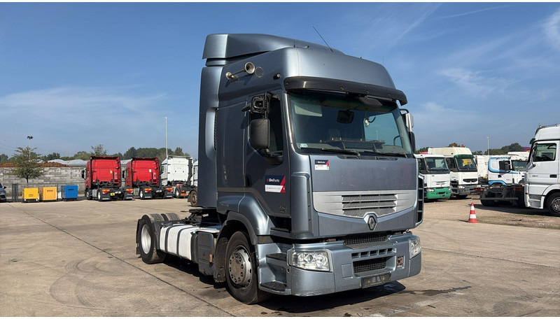 Renault Premium 450 DXI (BOITE MANUELLE / MANUAL GEARBOX) - Tractor: foto 2 Renault Premium 450 DXI (BOITE MANUELLE / MANUAL GEARBOX) - Tractor: foto 2