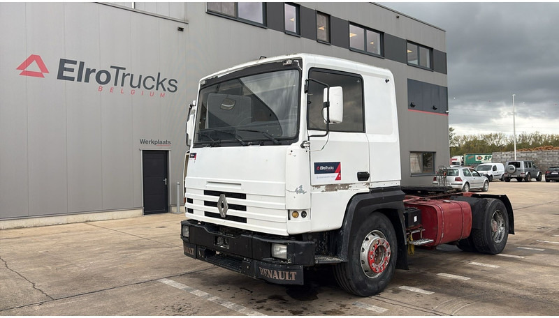 Renault R 385 Major (2 CULASSE / LAMES / GRAND PONT / STEEL SUSP. / MANUAL PUMP / POMPE MANUELLE) - Tractor: foto 1 Renault R 385 Major (2 CULASSE / LAMES / GRAND PONT / STEEL SUSP. / MANUAL PUMP / POMPE MANUELLE) - Tractor: foto 1