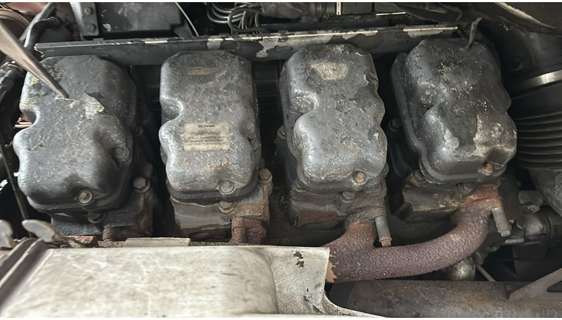 Tractor Scania 164 - 480 Topline (MANUAL GEARBOX / RETARDER ): foto 19