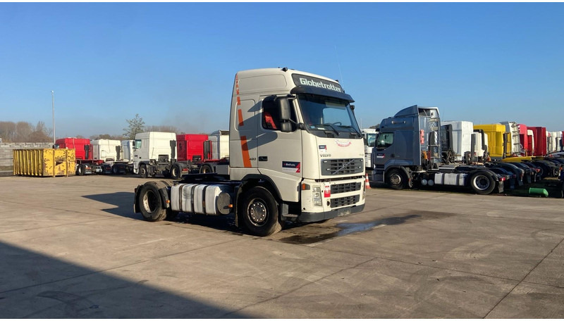 Volvo FH 12.420 (PTO / POMPE HYDRAULIQUE / BOITE MANUELLE / MANUAL GEARBOX) - Tractor: foto 4 Volvo FH 12.420 (PTO / POMPE HYDRAULIQUE / BOITE MANUELLE / MANUAL GEARBOX) - Tractor: foto 4