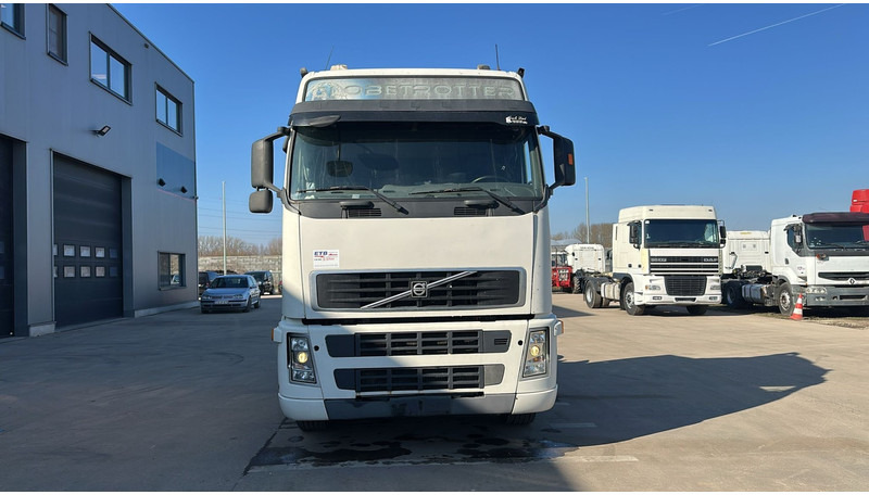 Volvo FH 400 (GOOD CONDITION / CLEAN CHASSIS / EURO 5) - Tractor: foto 2 Volvo FH 400 (GOOD CONDITION / CLEAN CHASSIS / EURO 5) - Tractor: foto 2
