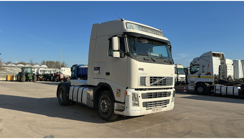 Volvo FH 400 (MANUAL GEARBOX / BOITE MANUELLE / CLEAN CHASSIS / EURO 5) - Tractor: foto 3 Volvo FH 400 (MANUAL GEARBOX / BOITE MANUELLE / CLEAN CHASSIS / EURO 5) - Tractor: foto 3