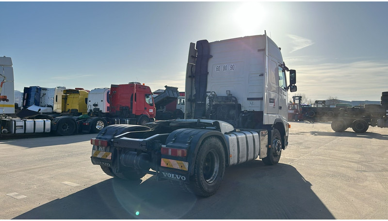 Volvo FH 400 (MANUAL GEARBOX / BOITE MANUELLE / CLEAN CHASSIS / EURO 5) - Tractor: foto 5 Volvo FH 400 (MANUAL GEARBOX / BOITE MANUELLE / CLEAN CHASSIS / EURO 5) - Tractor: foto 5