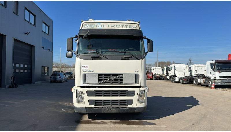 Volvo FH 440 (GOOD CONDITION / BONNE ETAT) - Tractor: foto 2 Volvo FH 440 (GOOD CONDITION / BONNE ETAT) - Tractor: foto 2