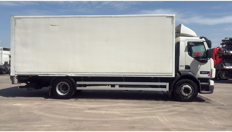 Volvo FL 260 (LIFT 2000 KG / PERFECT BELGIAN TRUCK / 18 TON / EURO 5) - Camião furgão: foto 4 Volvo FL 260 (LIFT 2000 KG / PERFECT BELGIAN TRUCK / 18 TON / EURO 5) - Camião furgão: foto 4