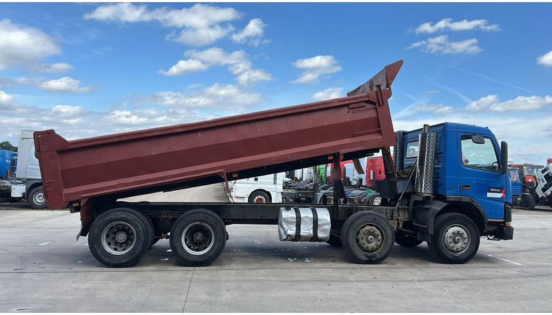 Volvo FM 12 - 340 (MANUAL GEARBOX / STEEL SUSPENSION / LAMES / BOITE MANUELLE) - Camião basculante: foto 4 Volvo FM 12 - 340 (MANUAL GEARBOX / STEEL SUSPENSION / LAMES / BOITE MANUELLE) - Camião basculante: foto 4