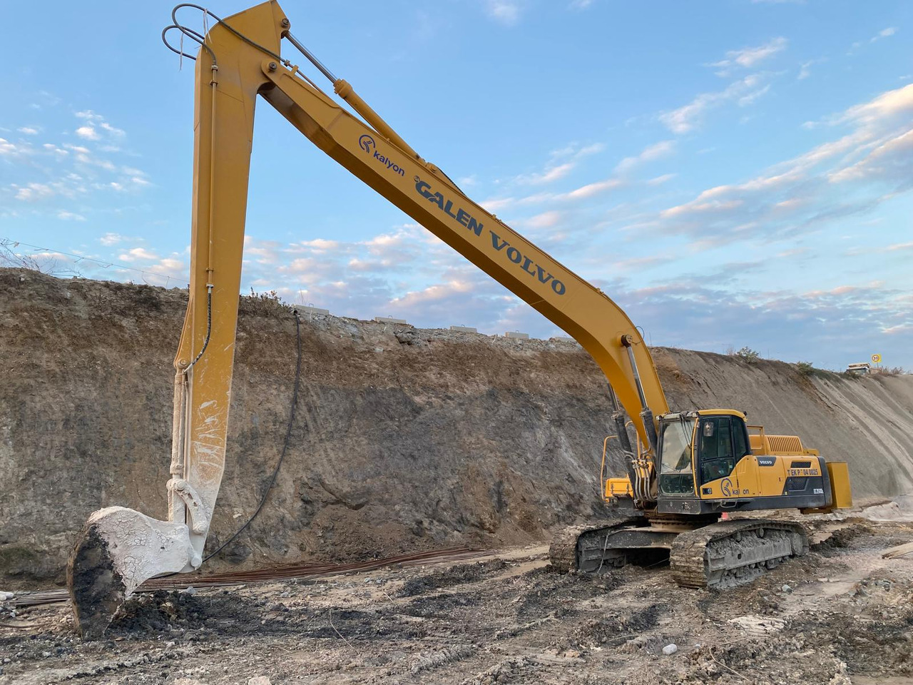 HITACHI ZX670 Long Reach Boom-Arm Manufacturing - Escavadora de rastos: foto 3 HITACHI ZX670 Long Reach Boom-Arm Manufacturing - Escavadora de rastos: foto 3