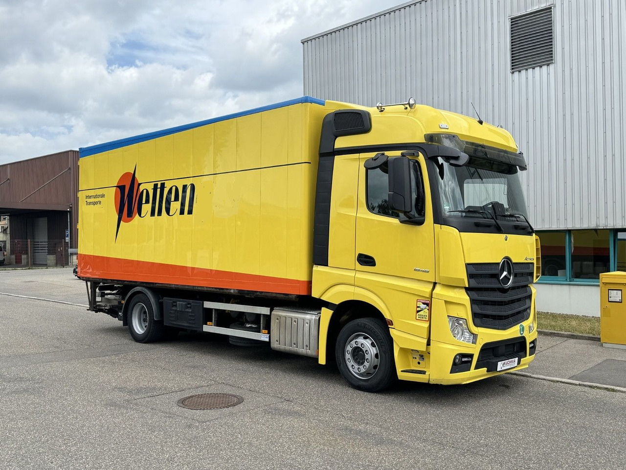 Mercedes-Benz Actros 1848 LL Gr.Haus AWL-Möbelkoffer uLBW - Camião furgão: foto 4 Mercedes-Benz Actros 1848 LL Gr.Haus AWL-Möbelkoffer uLBW - Camião furgão: foto 4