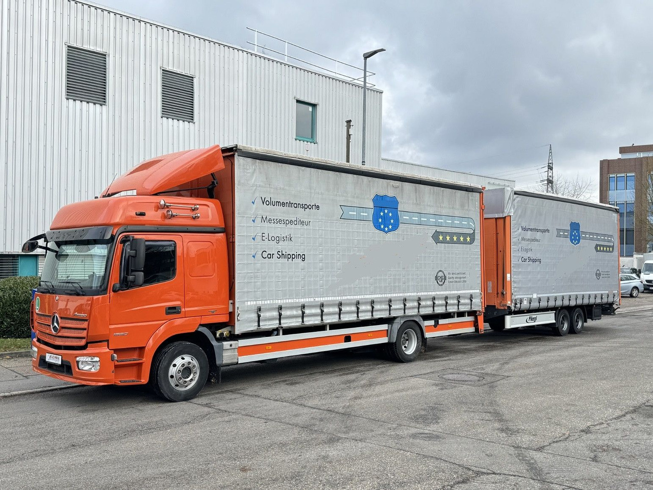 Mercedes-Benz Atego 1530 LL + Anhänger Doppelstock LBW Plane - Camião transporte de veículos: foto 4 Mercedes-Benz Atego 1530 LL + Anhänger Doppelstock LBW Plane - Camião transporte de veículos: foto 4