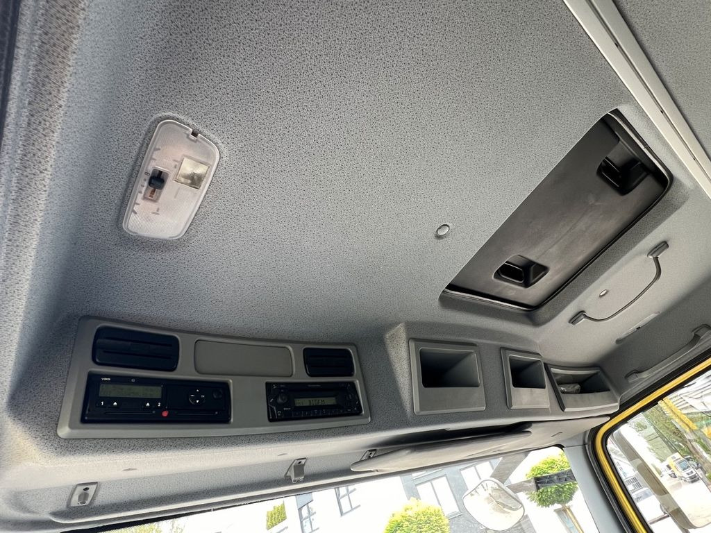 Carrinha de contentor Mercedes-Benz Atego 816L Möbelkoffer 6,15m LBW 3-Sitze Euro-5: foto 18