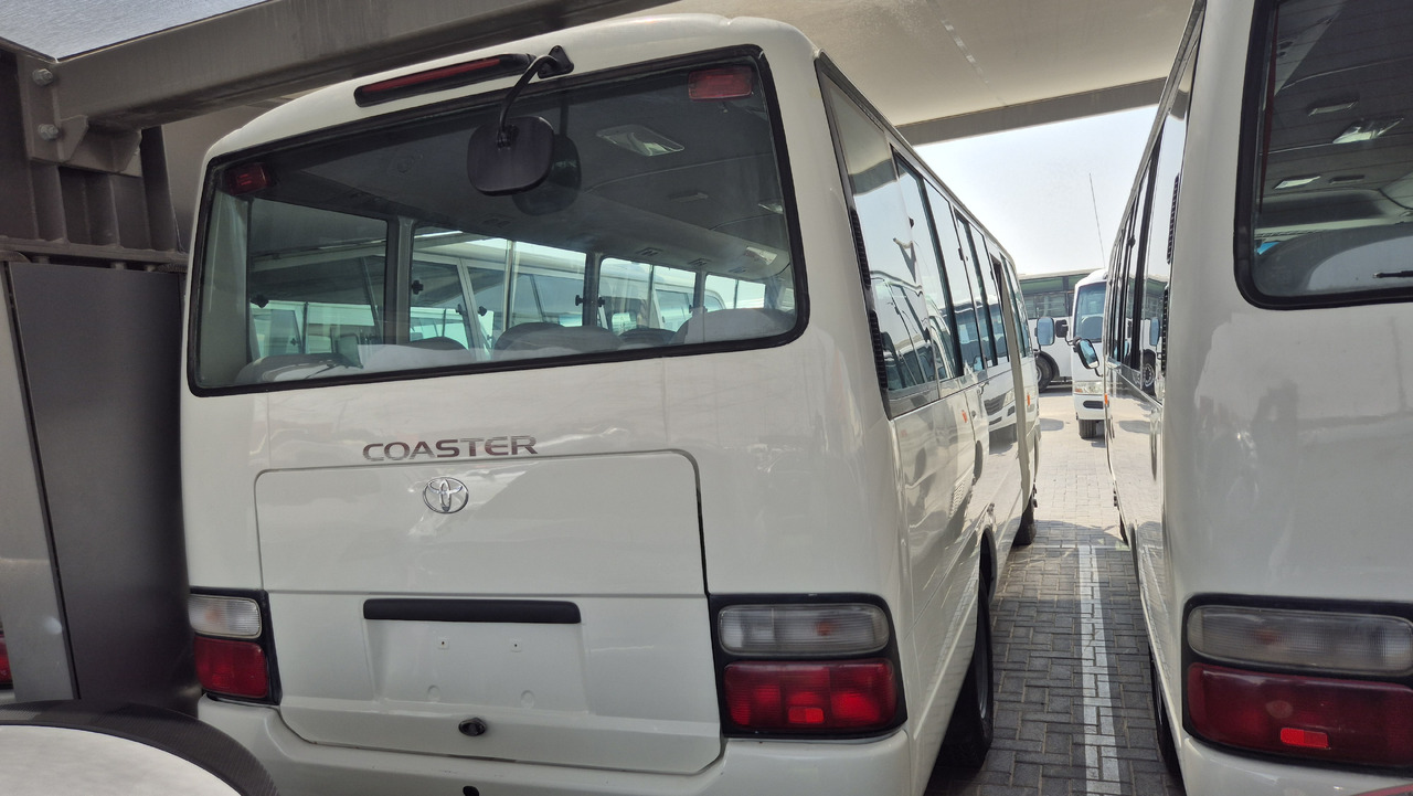 TOYOTA Coaster ... 30 places ... Climatisé - Minibus, Furgão de passageiros: foto 2 TOYOTA Coaster ... 30 places ... Climatisé - Minibus, Furgão de passageiros: foto 2