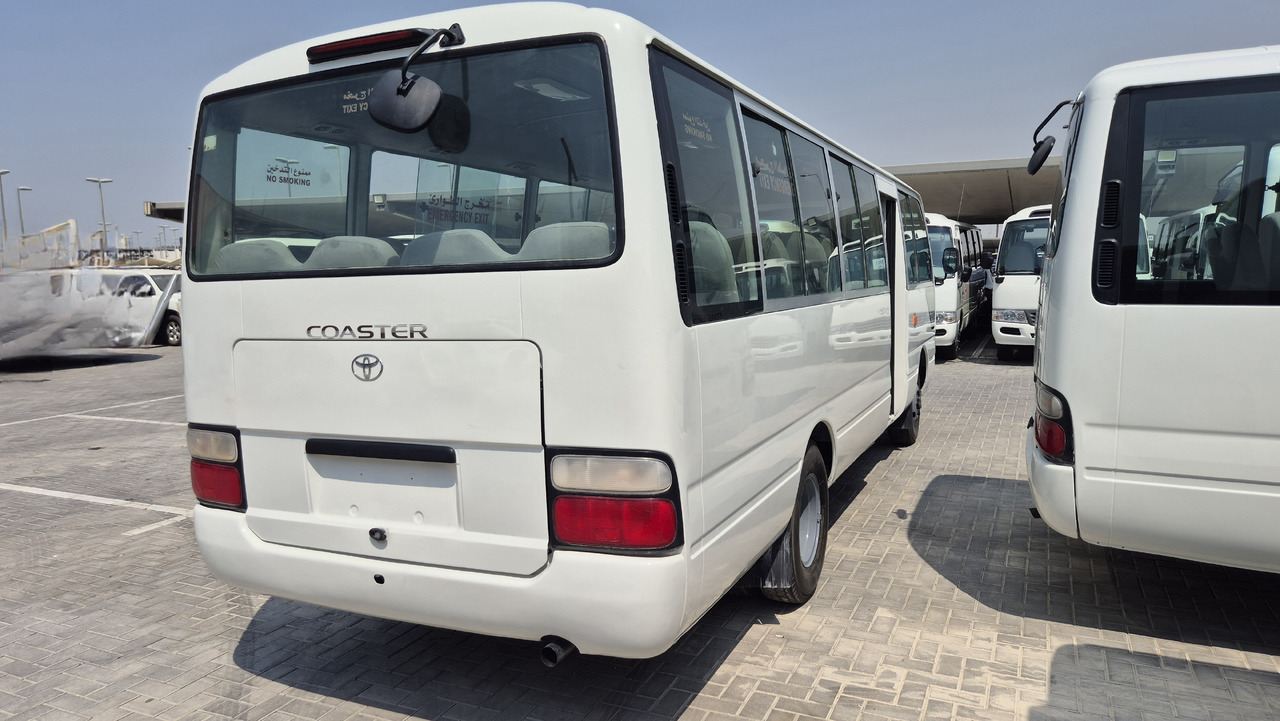 TOYOTA Coaster ... 30 places - Climatisé - Minibus, Furgão de passageiros: foto 3 TOYOTA Coaster ... 30 places - Climatisé - Minibus, Furgão de passageiros: foto 3