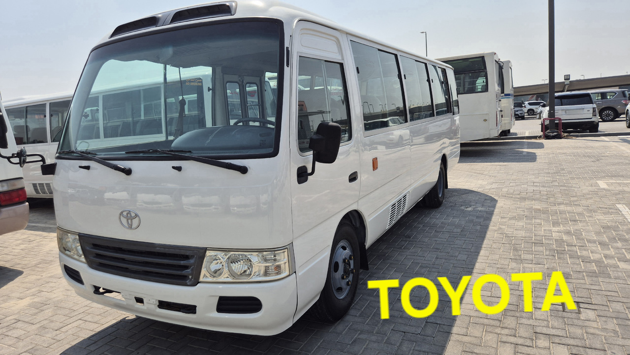TOYOTA Coaster ... 30 places - Climatisé - Minibus, Furgão de passageiros: foto 1 TOYOTA Coaster ... 30 places - Climatisé - Minibus, Furgão de passageiros: foto 1