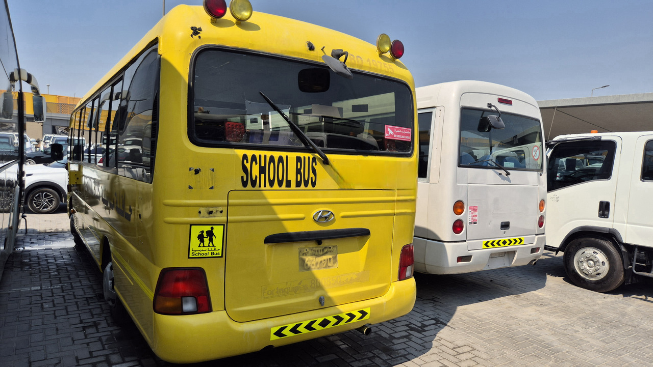 Toyota Coaster // Hyundai County... 30 places ... Climatisé - Minibus, Furgão de passageiros: foto 5 Toyota Coaster // Hyundai County... 30 places ... Climatisé - Minibus, Furgão de passageiros: foto 5