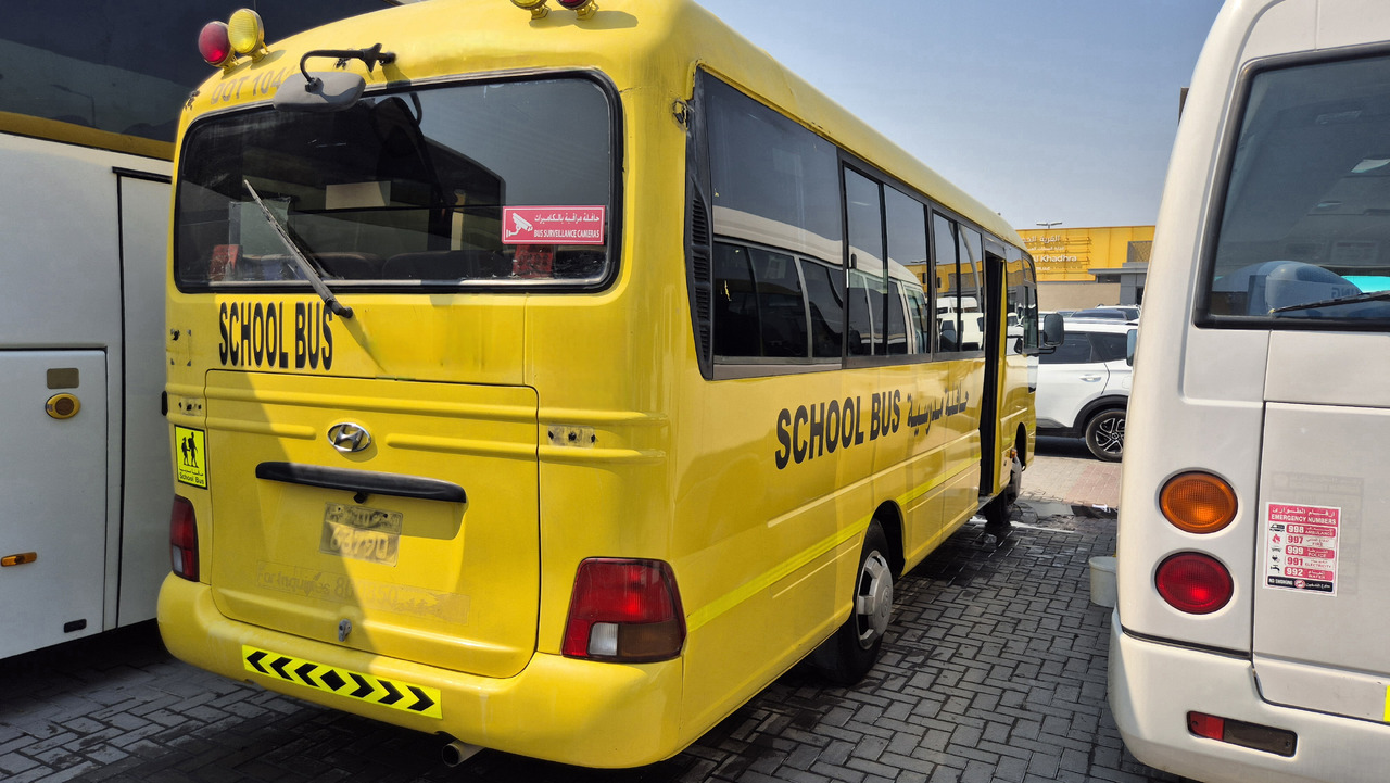 Toyota Coaster // Hyundai County... 30 places ... Climatisé - Minibus, Furgão de passageiros: foto 3 Toyota Coaster // Hyundai County... 30 places ... Climatisé - Minibus, Furgão de passageiros: foto 3
