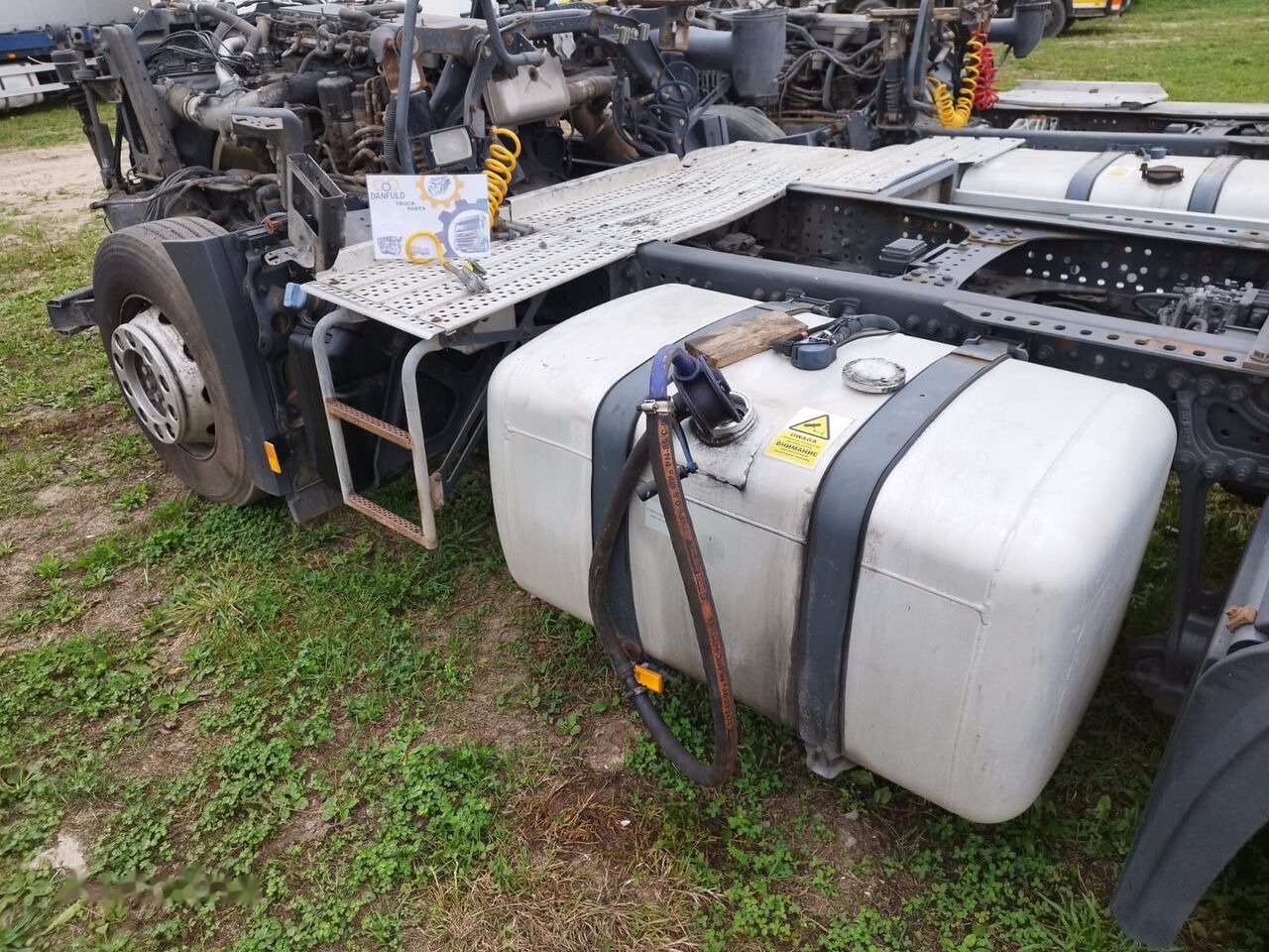 Mercedes-Benz Actros OM471 Mercedes-Benz Actros truck - Estrutura/ Châssis por Camião: foto 3 Mercedes-Benz Actros OM471 Mercedes-Benz Actros truck - Estrutura/ Châssis por Camião: foto 3