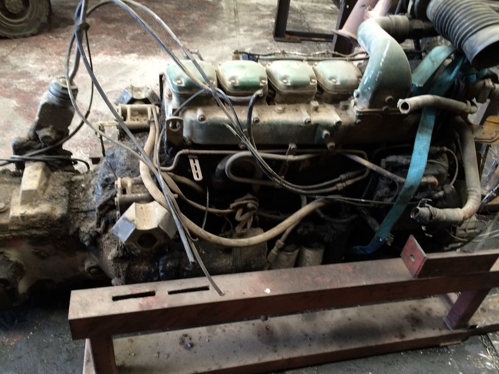 Volvo TD100A Volvo - Motor por Camião: foto 2 Volvo TD100A Volvo - Motor por Camião: foto 2