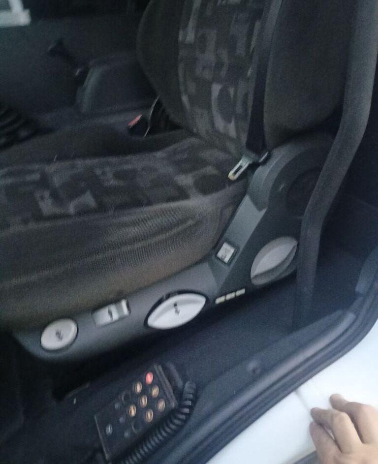 Mercedes-Benz Atego 1224 - Camião de caixa aberta/ Plataforma, Camião grua: foto 5 Mercedes-Benz Atego 1224 - Camião de caixa aberta/ Plataforma, Camião grua: foto 5