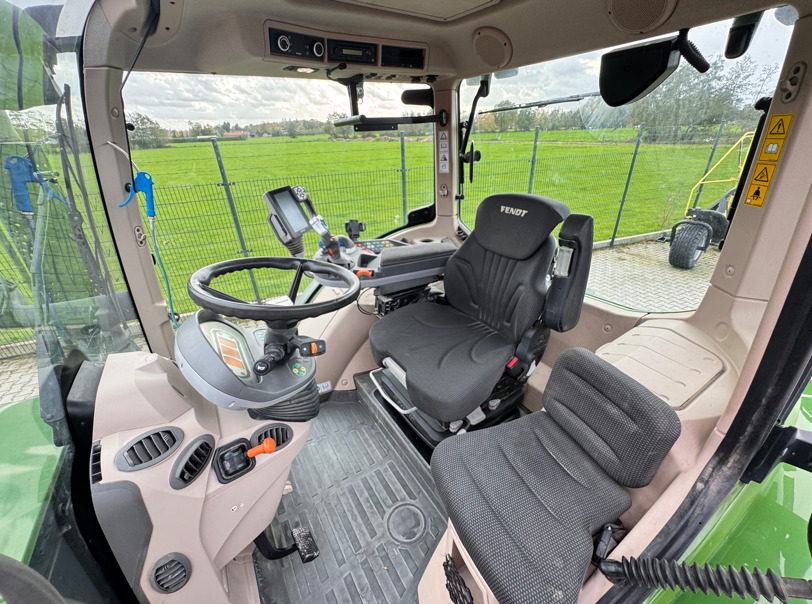 Trator FENDT 513 Vario S4 PowerPlus: foto 17 Trator FENDT 513 Vario S4 PowerPlus: foto 17