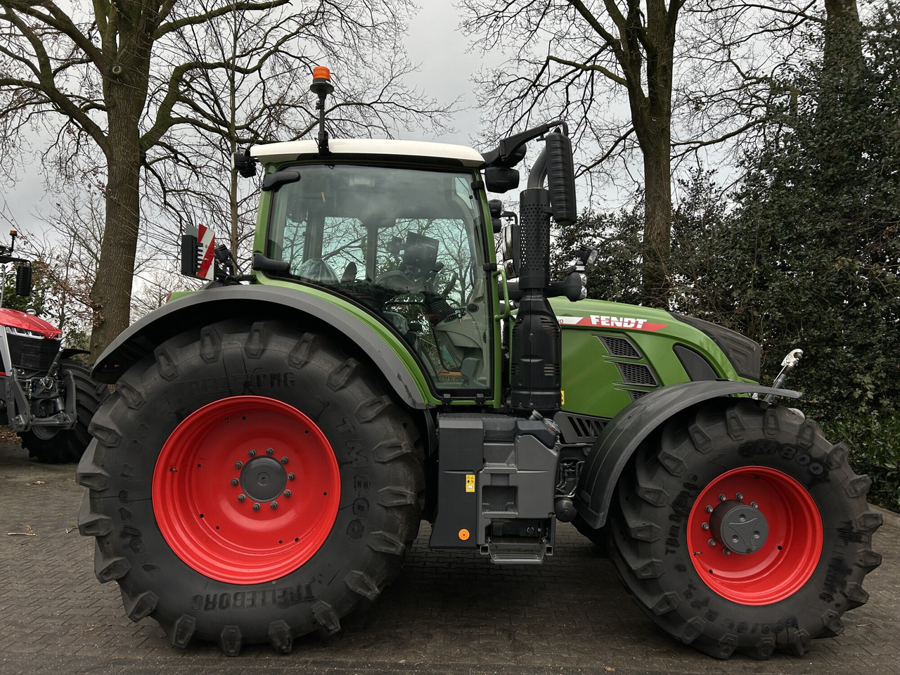 Fendt 724 Vario Gen6 ProfiPlus setting 2 - Trator: foto 4 Fendt 724 Vario Gen6 ProfiPlus setting 2 - Trator: foto 4