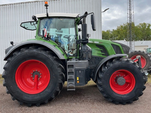 Fendt 826 Vario S4 ProfiPlus - Trator: foto 3 Fendt 826 Vario S4 ProfiPlus - Trator: foto 3