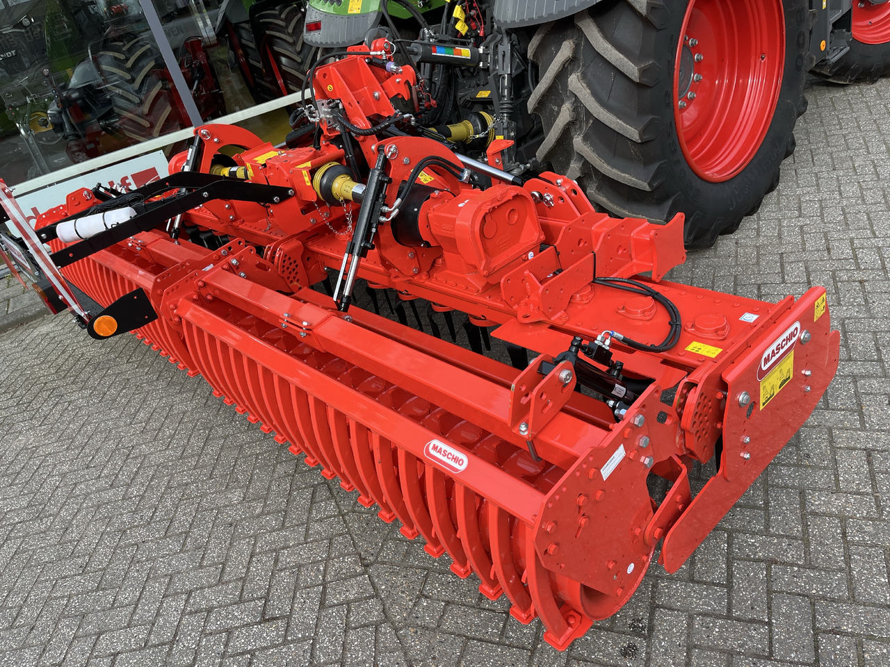 Maschio Gabbiano 4600 - Fresa agrícola: foto 1 Maschio Gabbiano 4600 - Fresa agrícola: foto 1
