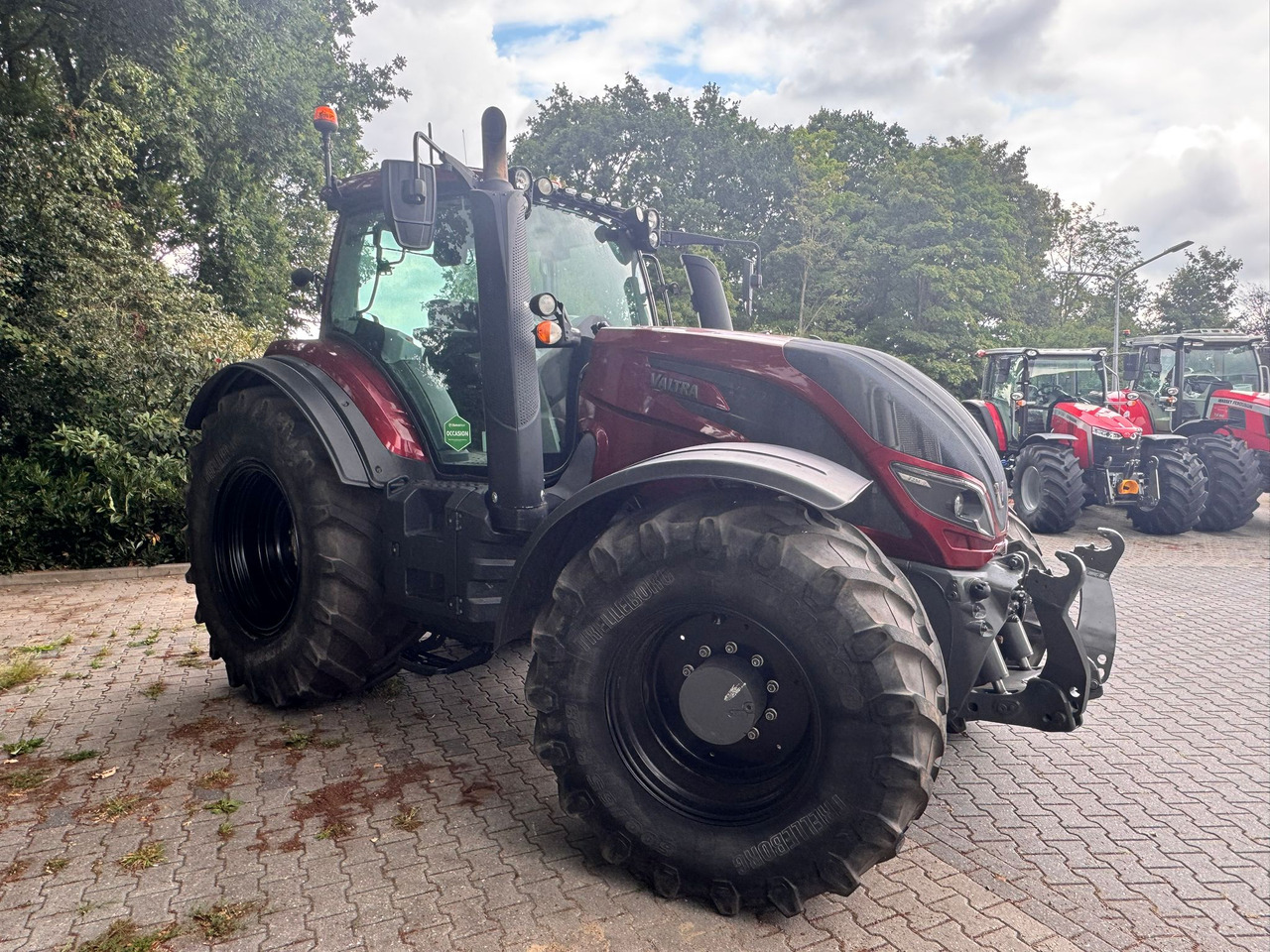VALTRA T234 Direct - Trator: foto 3 VALTRA T234 Direct - Trator: foto 3