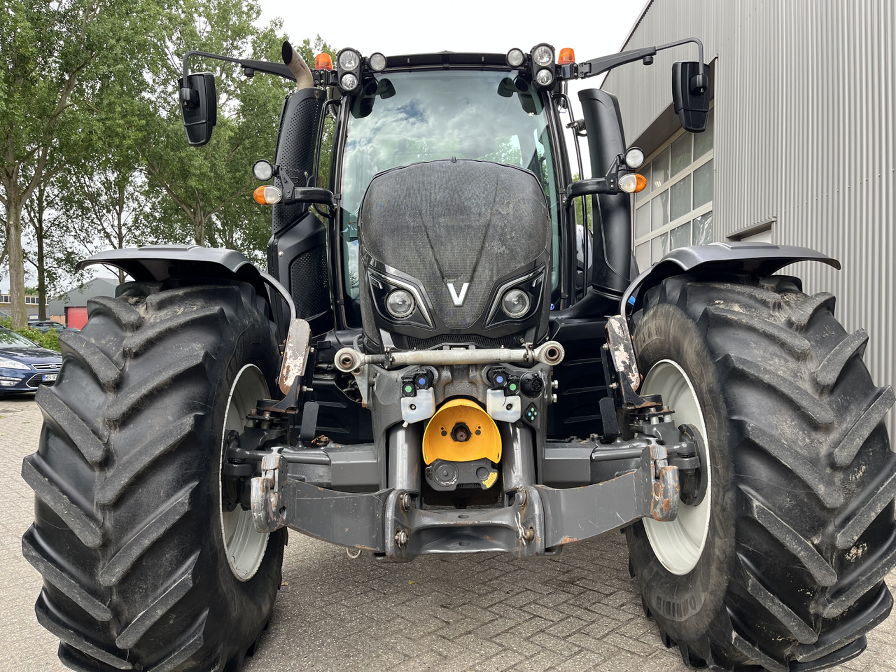 Valtra N174 Active - Trator: foto 3 Valtra N174 Active - Trator: foto 3