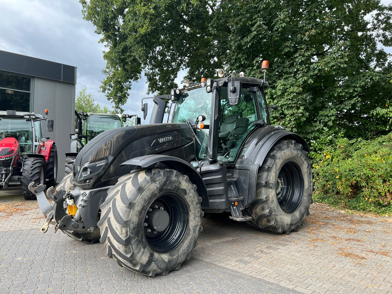 Valtra T174 Versu - Trator: foto 1 Valtra T174 Versu - Trator: foto 1
