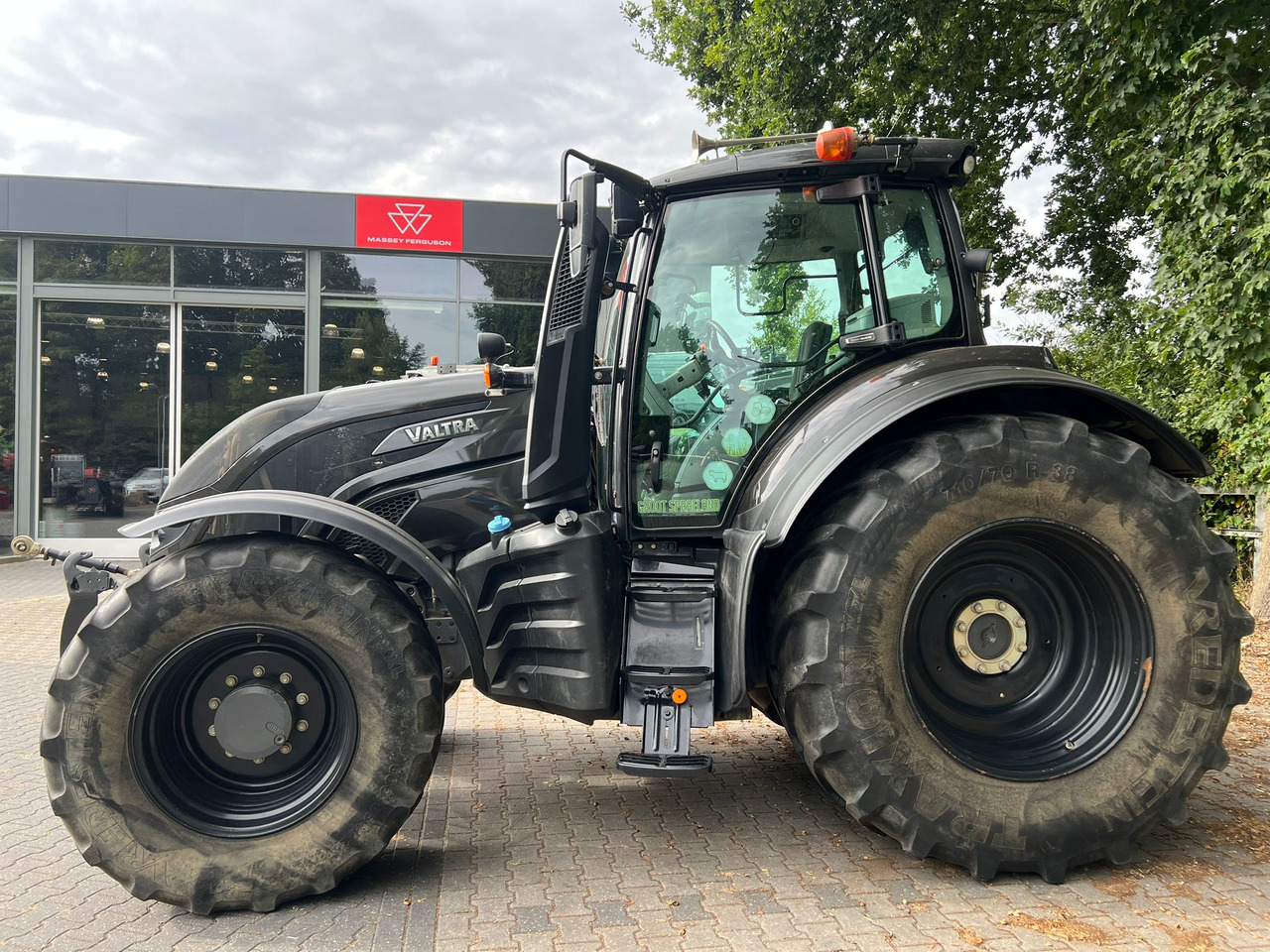 Valtra T174 Versu - Trator: foto 2 Valtra T174 Versu - Trator: foto 2